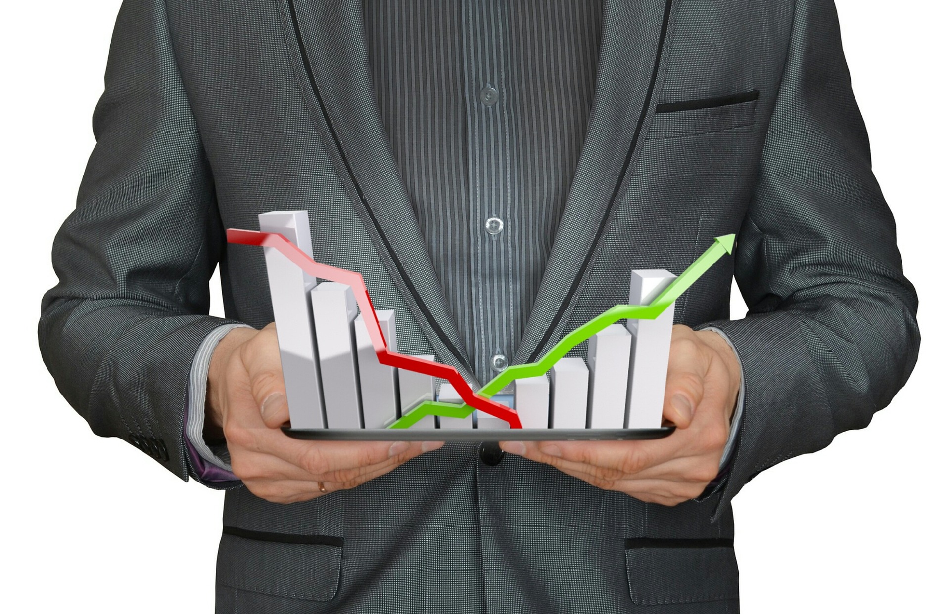 investment in real estate vs stocks